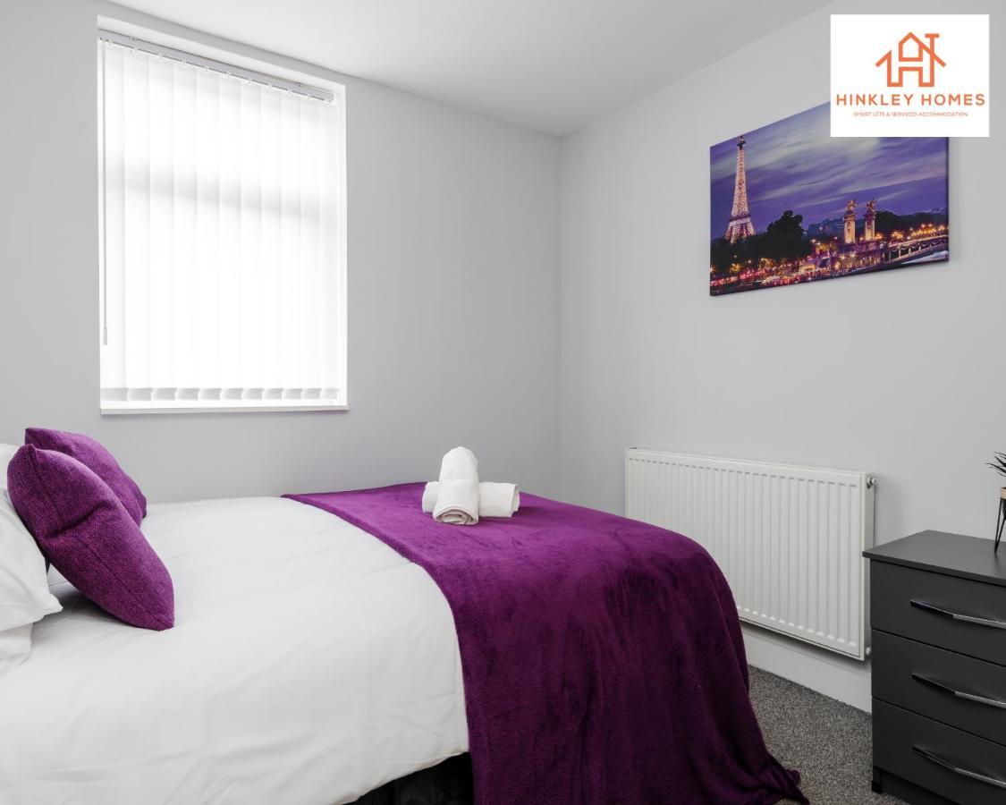 Supersized House 6 Beds Sleeps 14 W Garden & Carpark By Hinkley Homes Short Lets & Serviced Accommodation ليفربول المظهر الخارجي الصورة