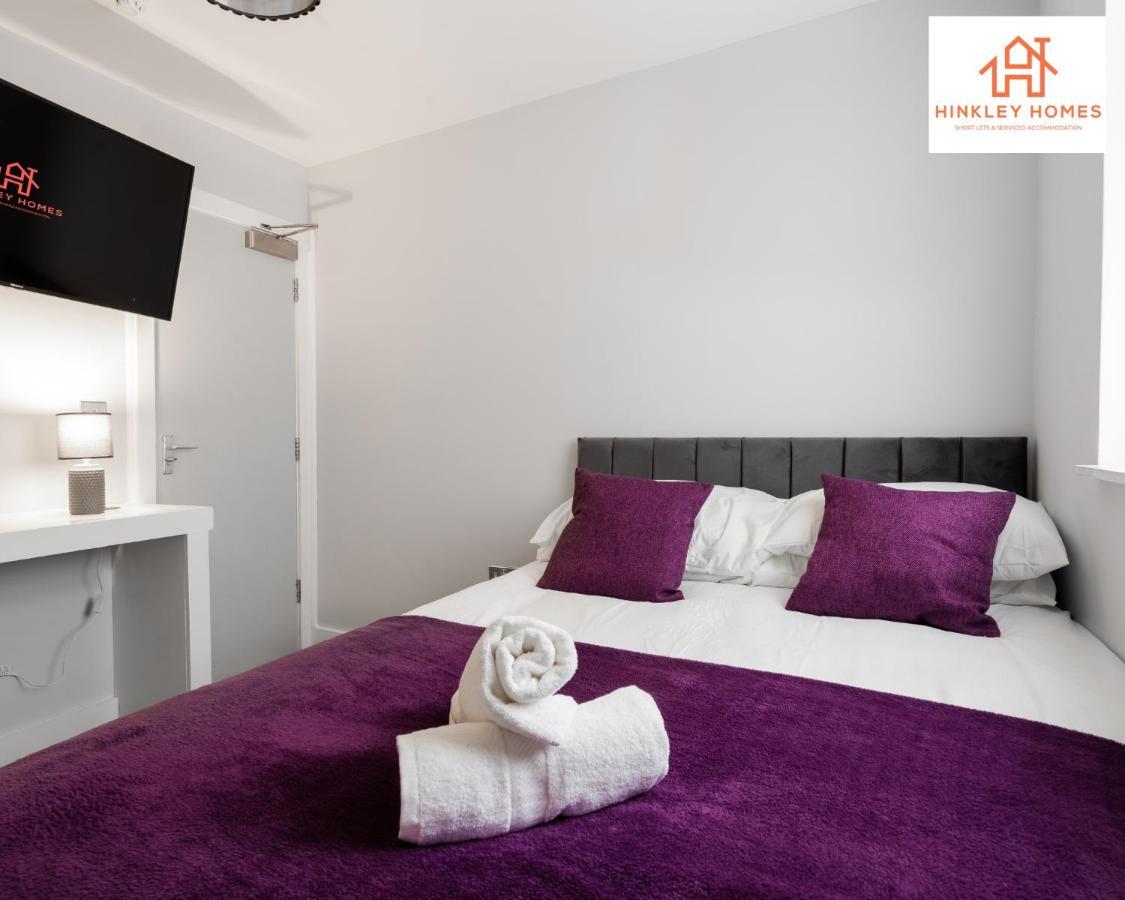 Supersized House 6 Beds Sleeps 14 W Garden & Carpark By Hinkley Homes Short Lets & Serviced Accommodation ليفربول المظهر الخارجي الصورة