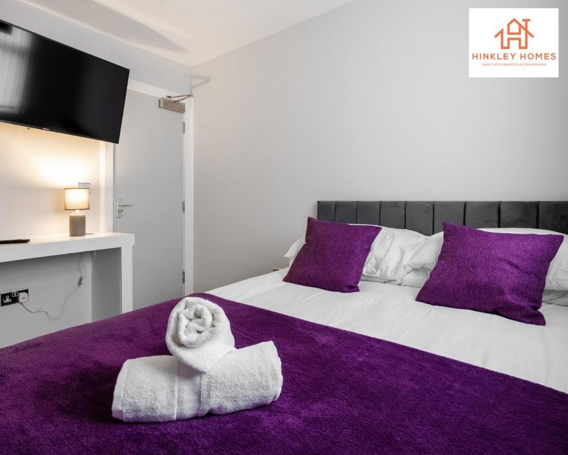 Supersized House 6 Beds Sleeps 14 W Garden & Carpark By Hinkley Homes Short Lets & Serviced Accommodation ليفربول المظهر الخارجي الصورة